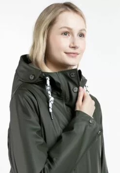 Schmuddelwedda Manteaux De Pluie Manteau Fonctionnel Femme Sapin -Schmuddelwedda Ventes 9a2bbd6657b00ba3606a00265ead02d3