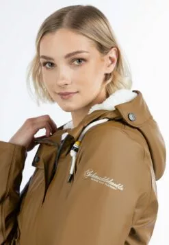 Schmuddelwedda Manteaux De Pluie Manteau Fonctionnel Femme Sable -Schmuddelwedda Ventes d0c138c913f497911e6ca67c6520aa6d